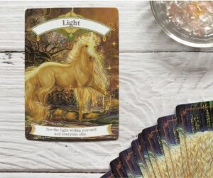 difference between tarot angel and oracle cards
